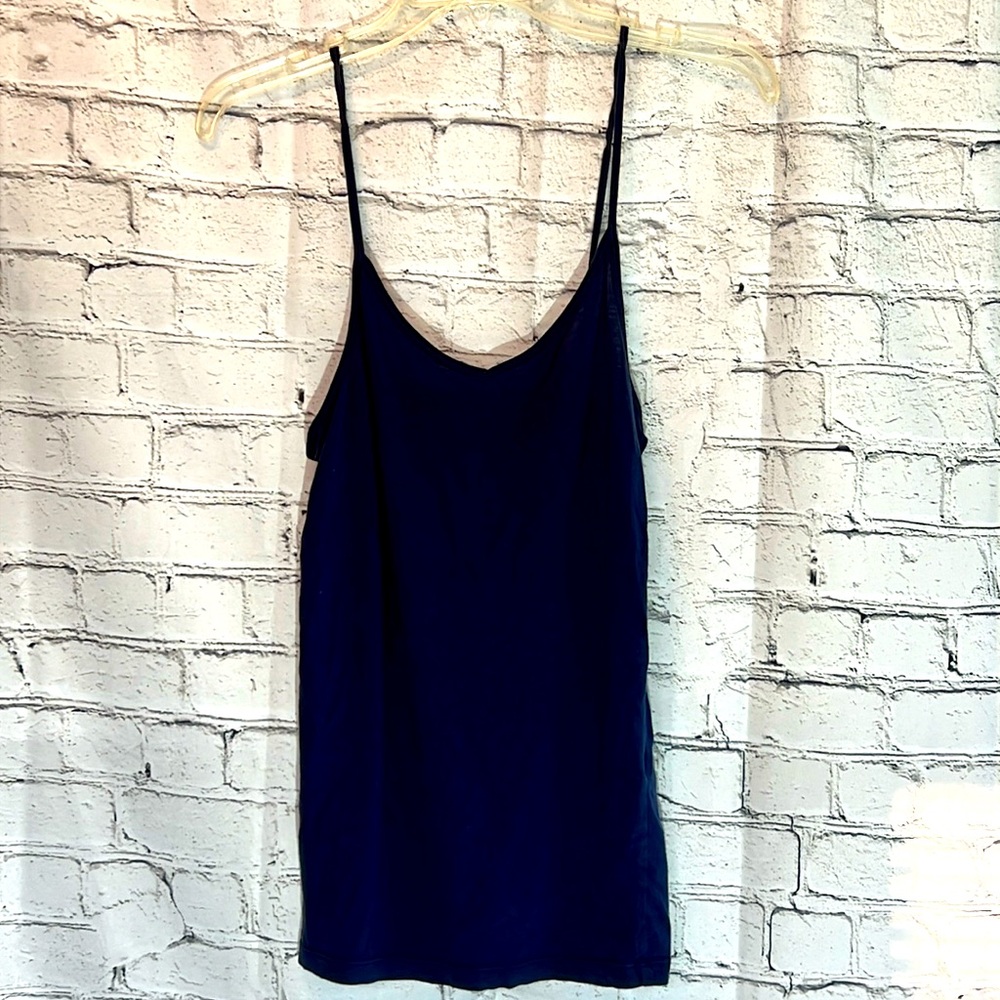 ⭐️ Forever 21 dark blue spaghetti strap cami women size S